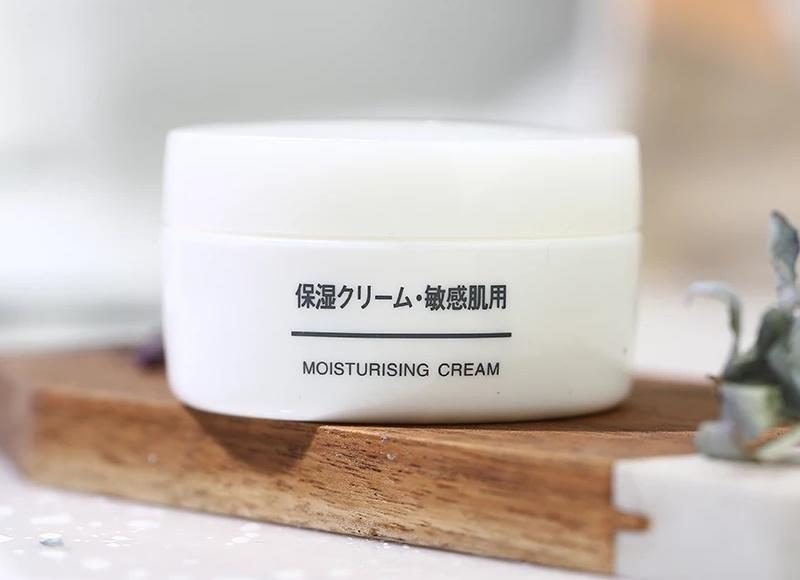 又好用又不贵的30岁以上的面霜,日本matlee蜜梨六胜肽面霜