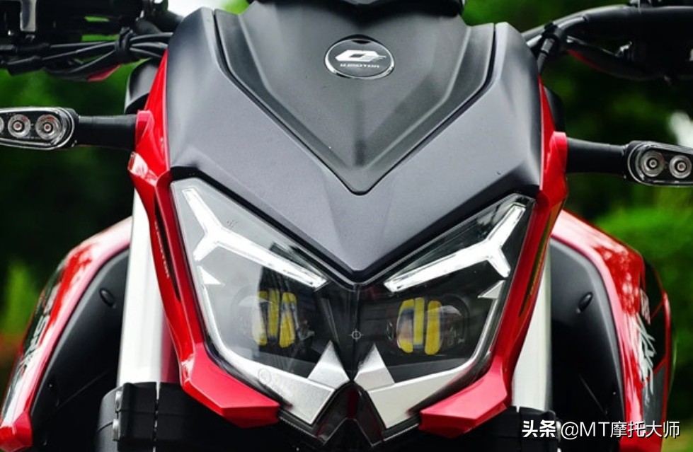 免费升级滑动离合,QJ追350值得买吗?落地近3万,配ABS