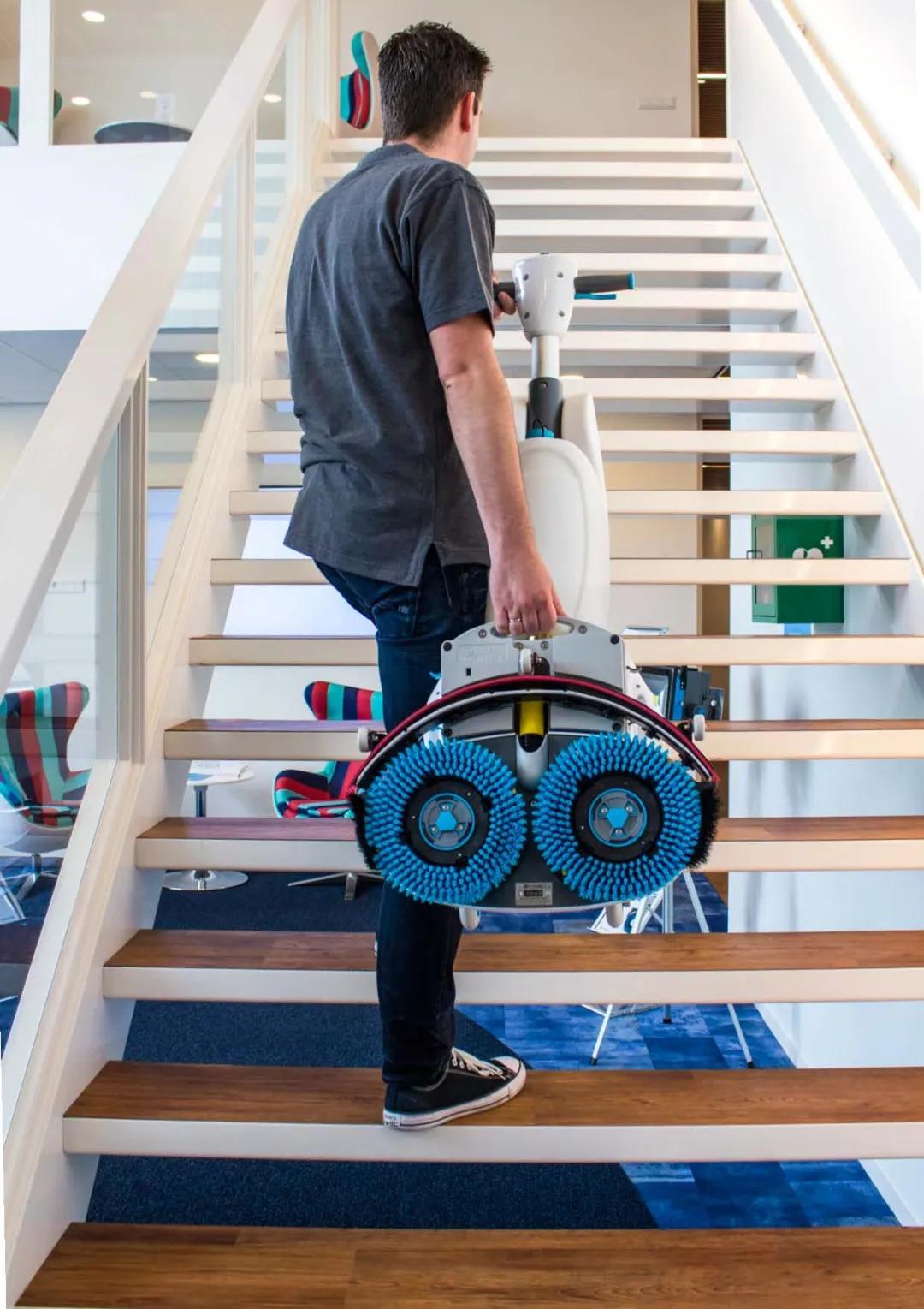 晚餐时间到!餐厅运营、清洁、设计和设计,一站式搞定