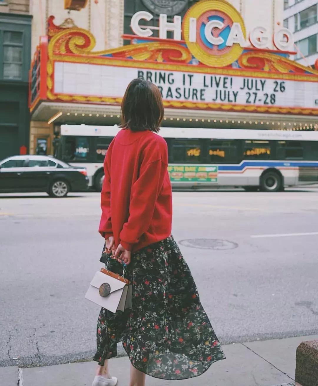 小众印花穿出时髦感,印花气质高级感