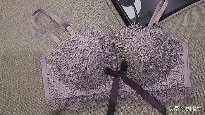 本周星座运势戴宝石,本周星座运势约会吉时