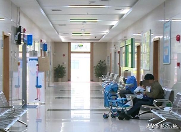 大叔将花露水瓶塞入直肠，一问缘由竟是为了止痒