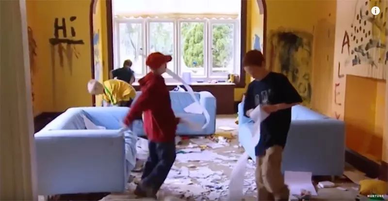 没有大人管的小孩子,没有大人管的孩子