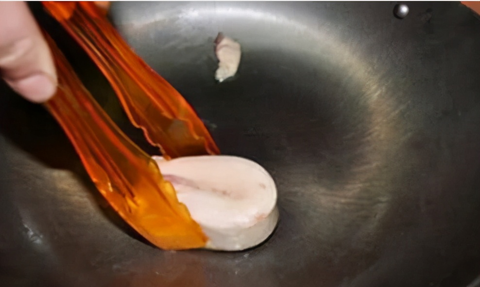 厨房用具生锈如何除锈,厨房厨具除锈