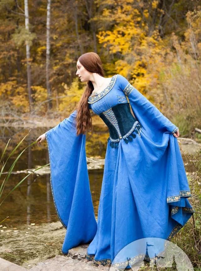 英国15-20世纪大变化女性服装,中世纪绝美服装