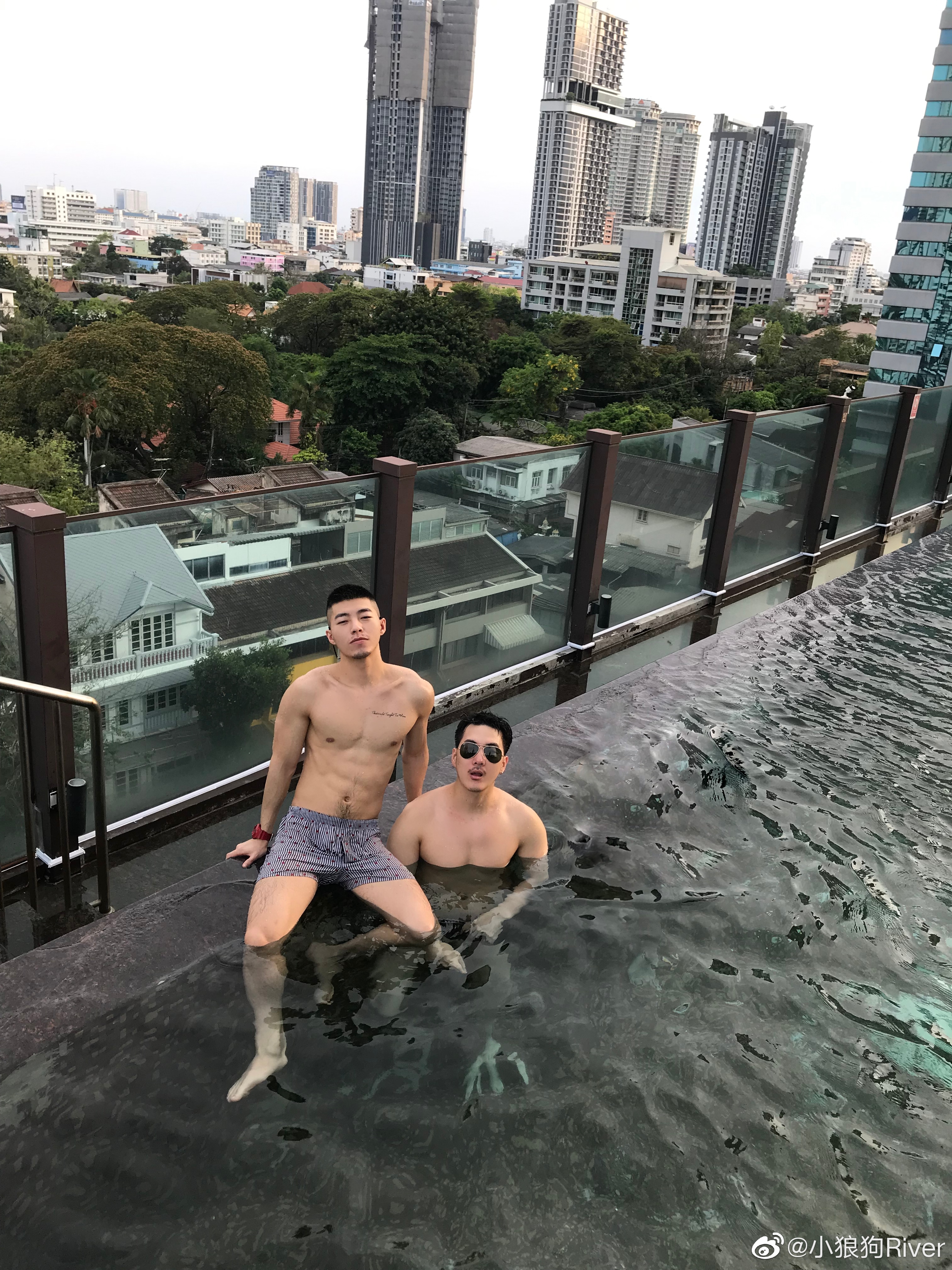 男生私密处穿着你们懂多少——男孩子的短裤来了