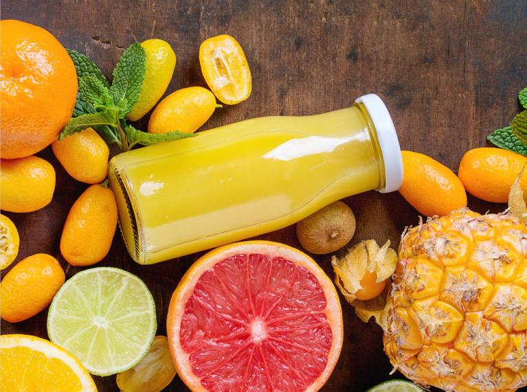 自己榨的橙汁和橙子有什么区别,鲜榨柑橘果汁的危害
