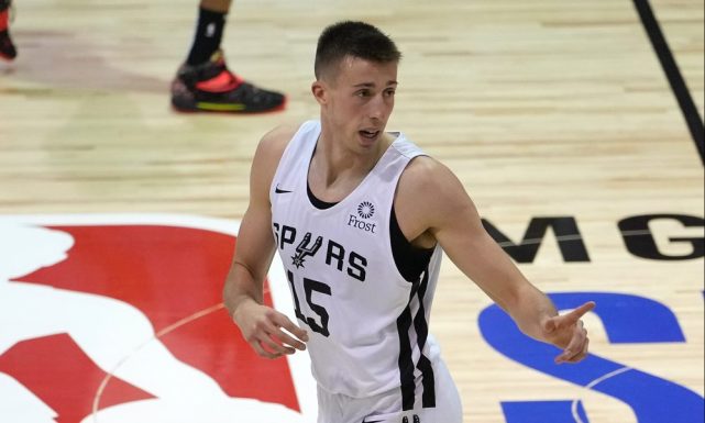 官宣!马刺太阳达成交易,怒吼天尊遭炮轰,骑士做出重大决定