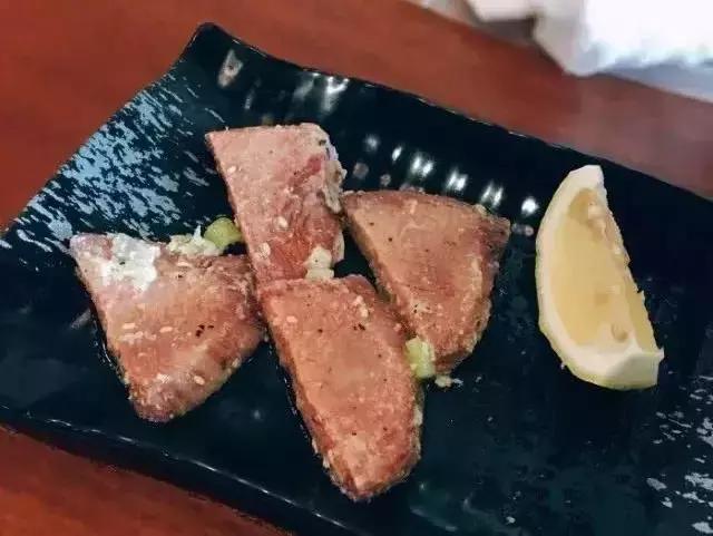 3号线有啥好吃的,1号线和3号线有什么好玩的地方