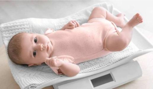 科学研究显示婴儿刚出生,出生体重轻的婴儿不聪明吗