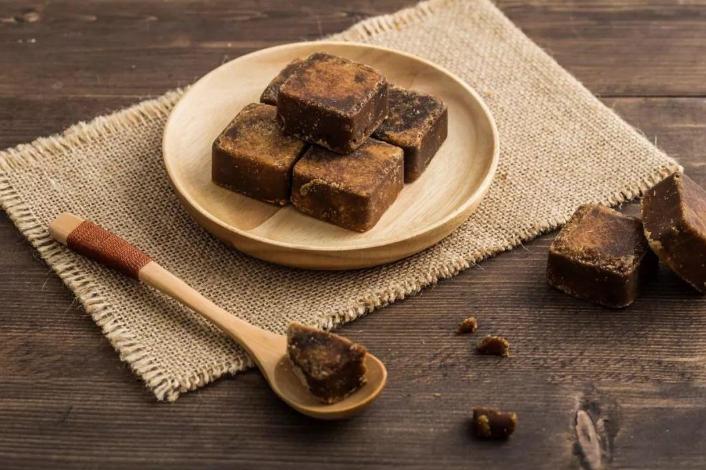 女人例假期间,尽量做到“二洗三吃四不要”,不妨了解下