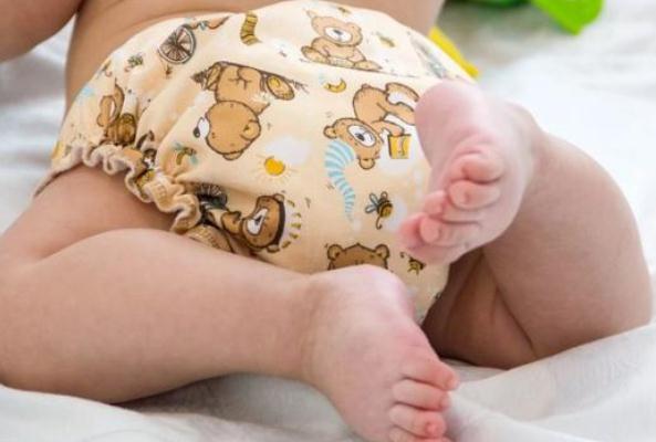 3岁女儿说“屁屁疼”，宝妈带孩子看医生，原因竟是婆婆惹的祸