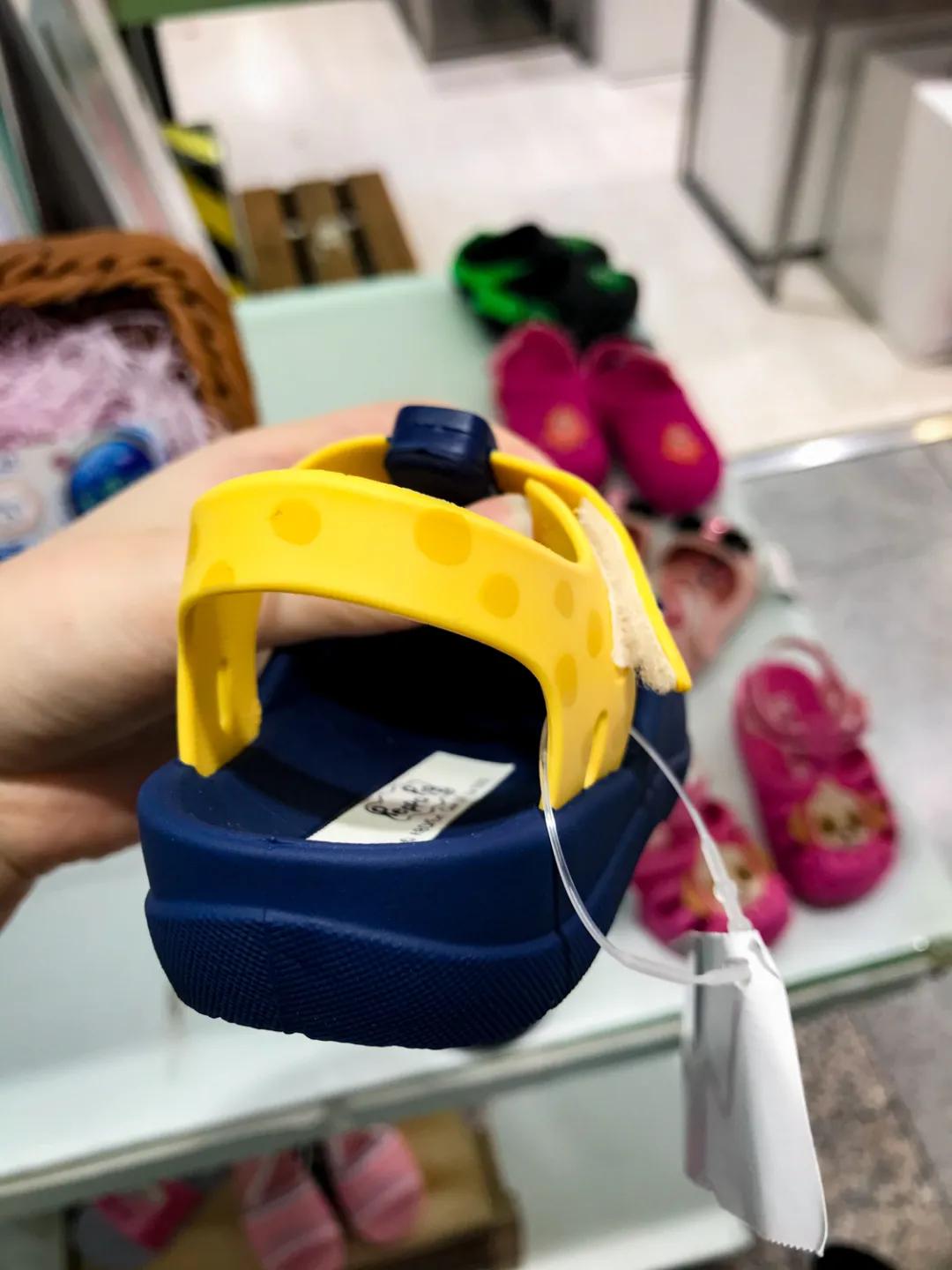 关爱孩子从鞋子开始,关爱宝宝从脚开始