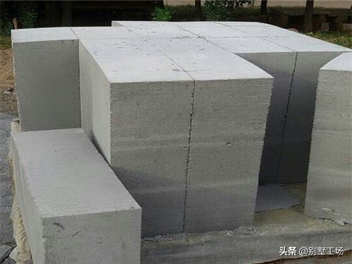 泡沫砖可以代替红砖吗,红砖该被禁用吗