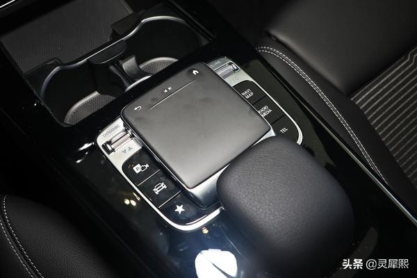 奔驰a200进口怎么选,奔驰a200时尚适不适合入手