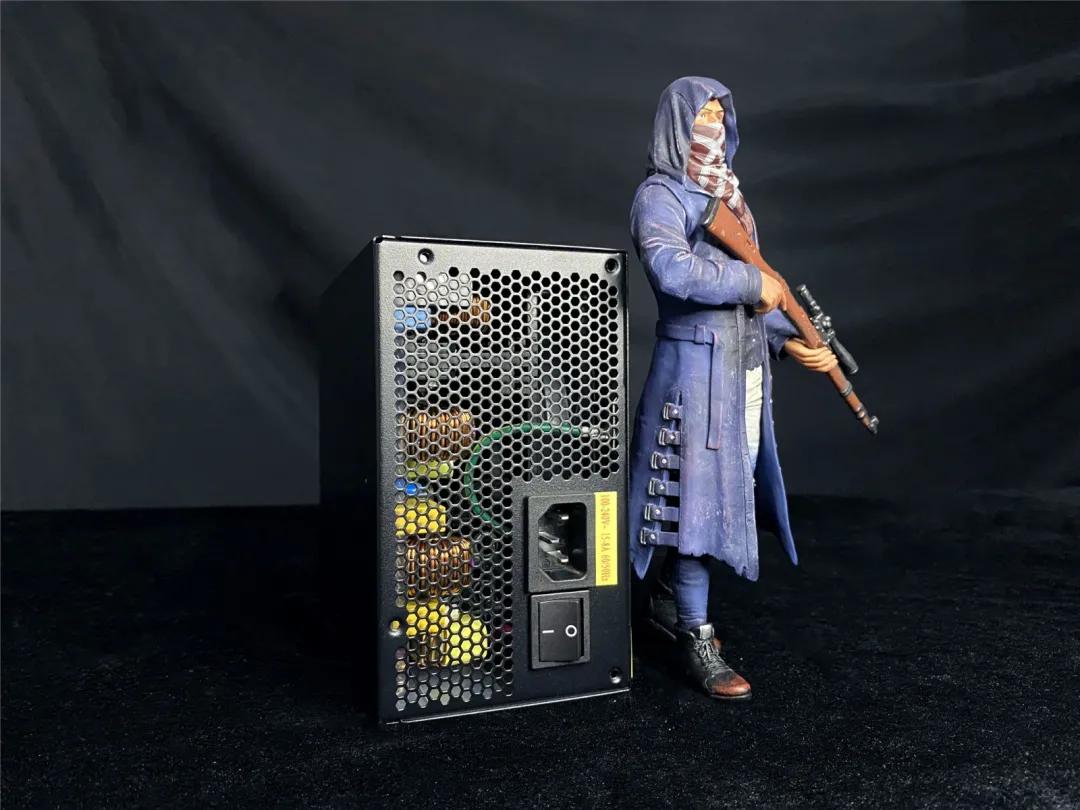 长城巨龙模组电源拆解视频,长城矿龙电源1250瓦重量