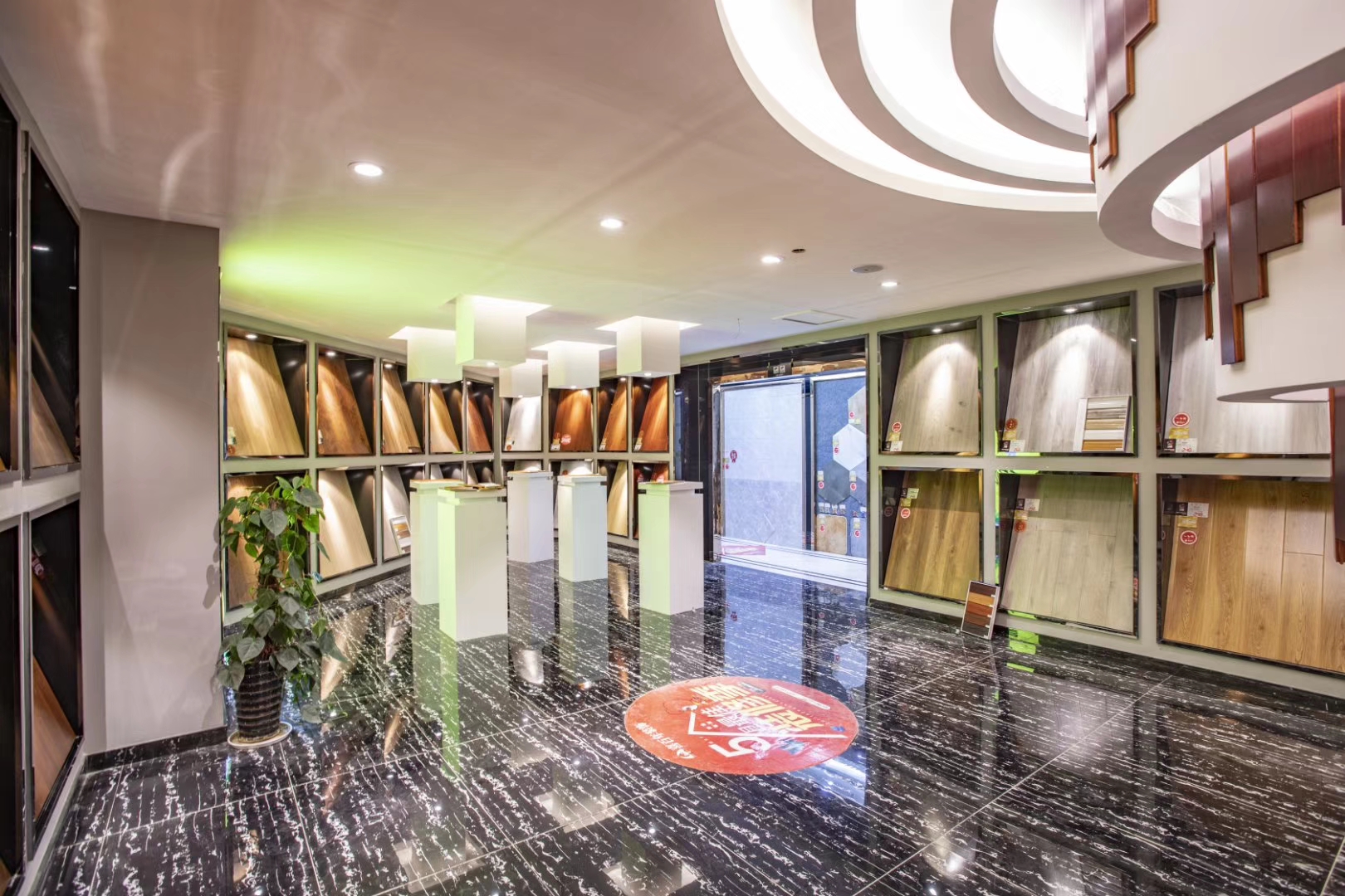 探店之喜百年冬季价格保卫战真有那么好?