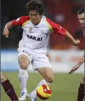 中国足球先生简单盘点视频,中国足球先生排名前十名