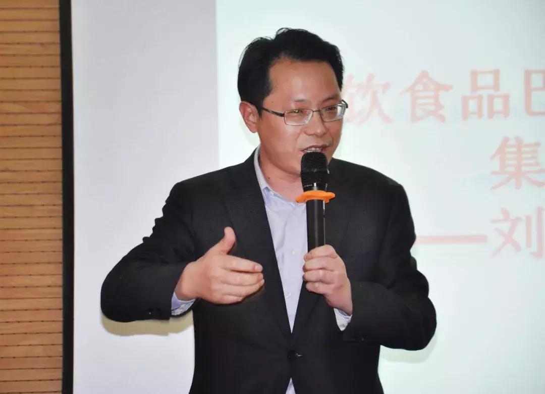 他14岁辍学起家,他13岁辍学靠妻子嫁妆创业