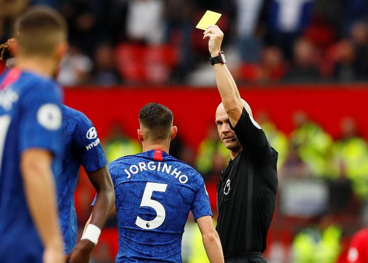 丁丁英超首次头球破门,丁丁和范戴克谁厉害