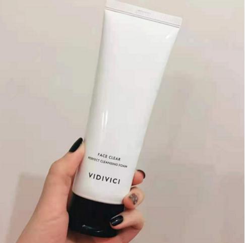 最好的大牌美白洗面奶是什么牌子,干皮洗面奶推荐排行榜大牌学生