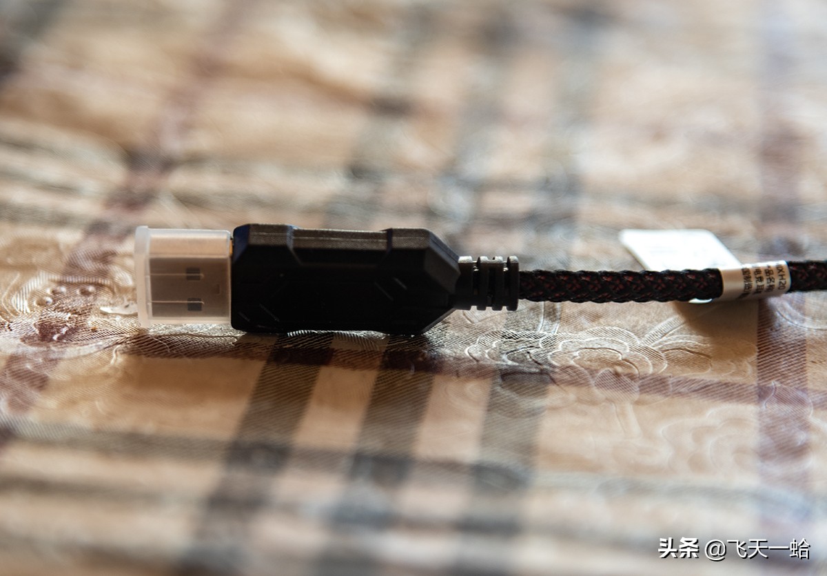 威刚固态xpg测试,威刚xpgs20有什么特点