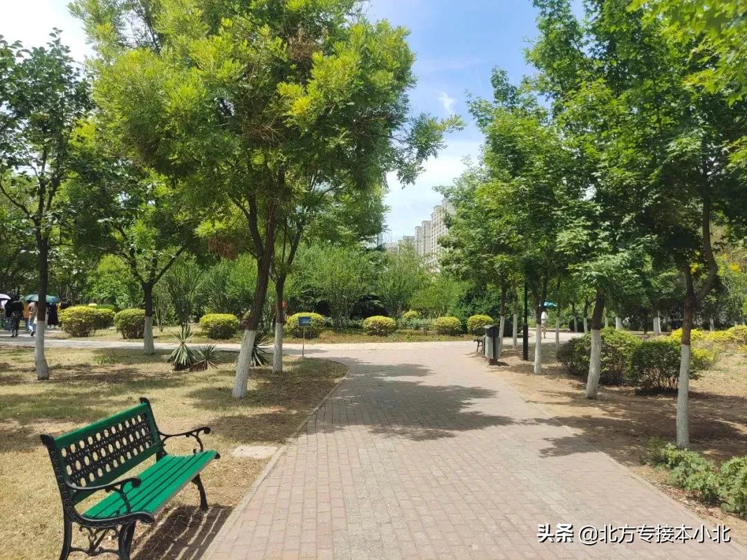 唐山师范学院有二本吗,唐山师范学院是重点二本吗