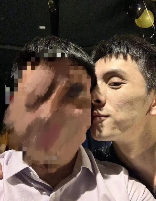 刘亦菲顶级骨相为什么不抗老,人发腮在什么年龄才停止