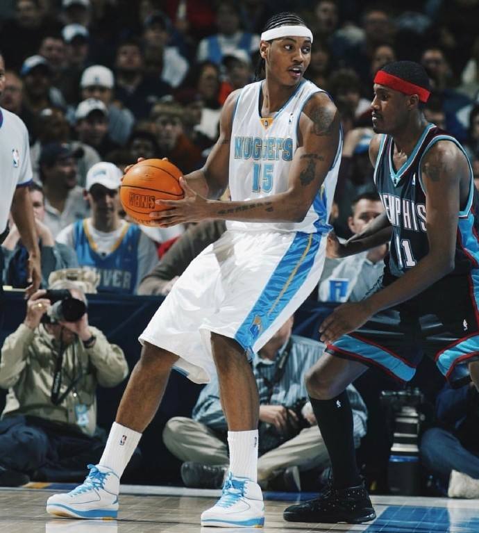 aj2安东尼怎么样,aj2北卡蓝匡威