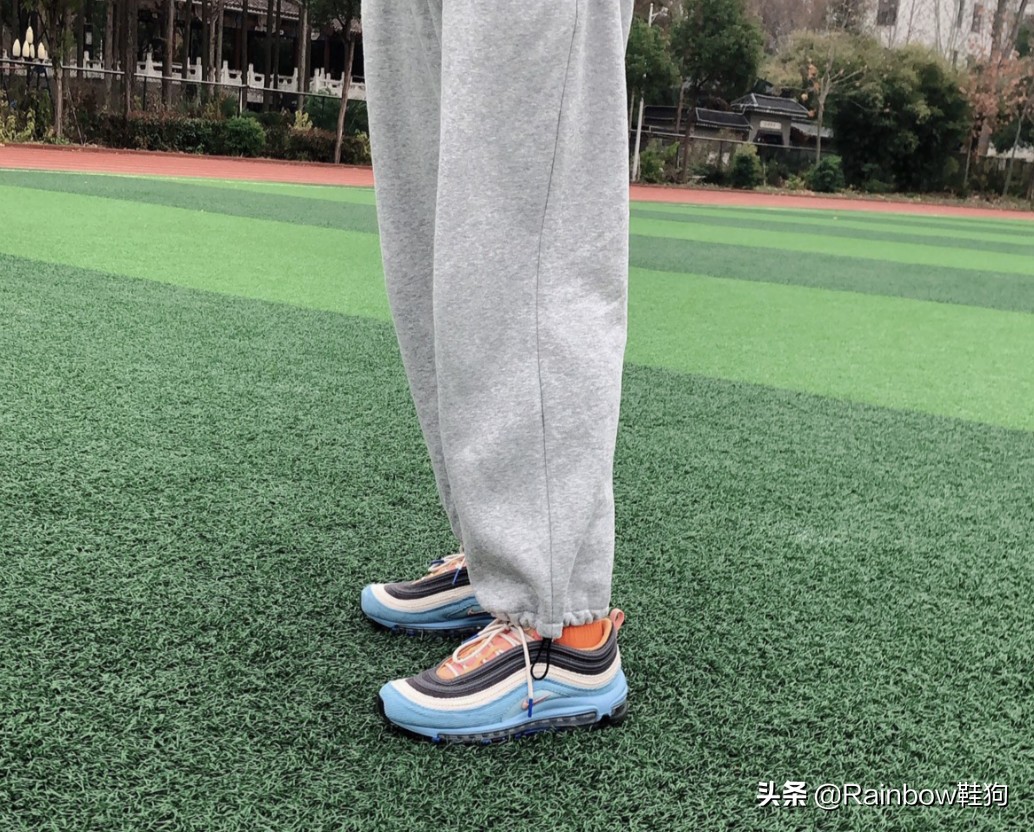 比较好的情侣百搭鞋推荐,秋冬款情侣潮鞋推荐