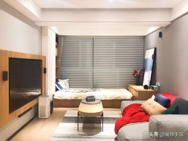 长又窄的客厅怎么布置,又窄又长的客厅怎么摆