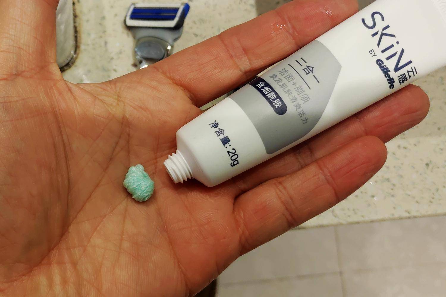 吉列小云刀云感刀片,吉列小云刀刮胡刀好用吗