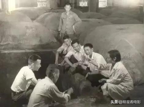 桃李春风一杯酒，江湖夜雨十年灯丨那些与泸州老窖相伴的岁月绵长