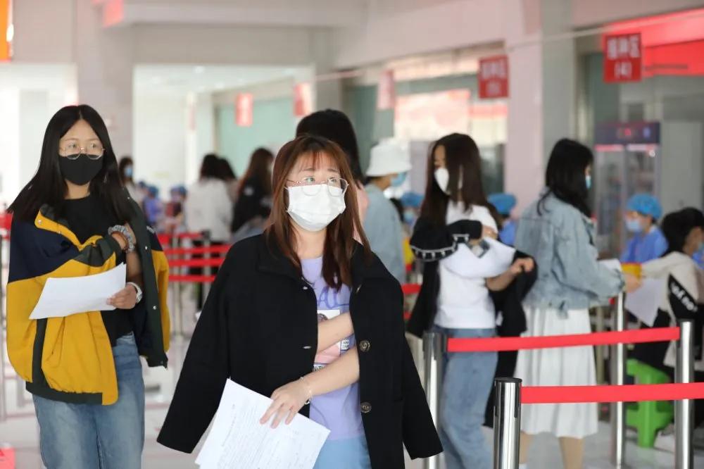 齐鲁师范大学章丘新冠疫苗接种,理工大学接种新冠疫苗