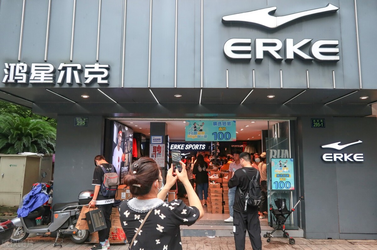 鸿星尔克安踏李宁捐款,鸿星尔克上次捐款5000万是捐哪里