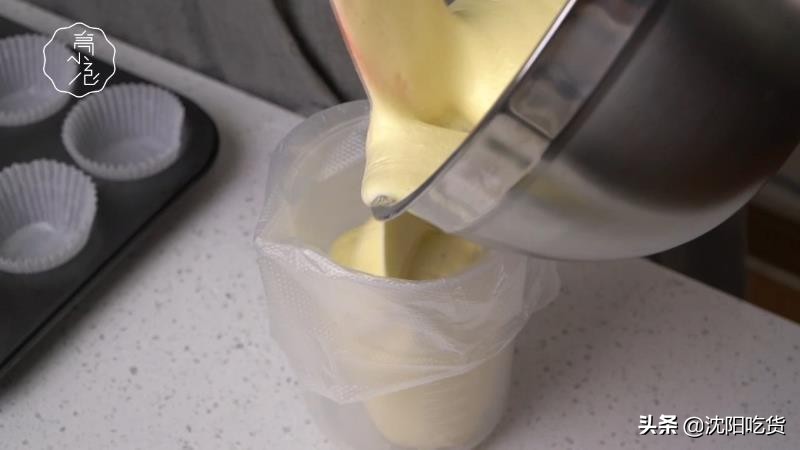 用糯米粉做蛋糕不用打蛋器,用糯米粉做的蛋糕