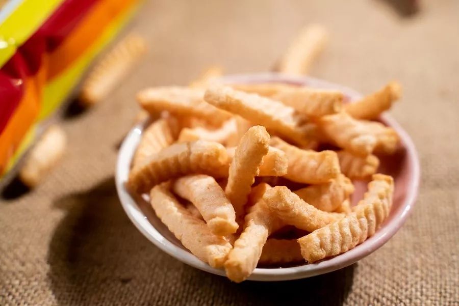 64种虾条虾片测评，李佳琦推荐的排第几？