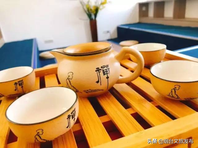 十里杏花谷里，藏着深秋的诗情画意