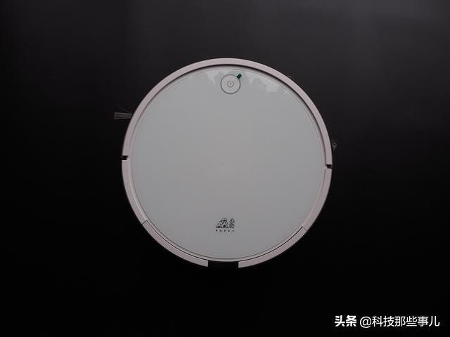 铲屎官不再抓耳挠腮的福利,千元扫地机器人小狗R30上手体验