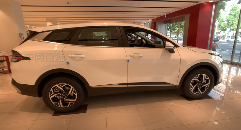 09款狮跑手动2.0轴距,全新起亚狮跑