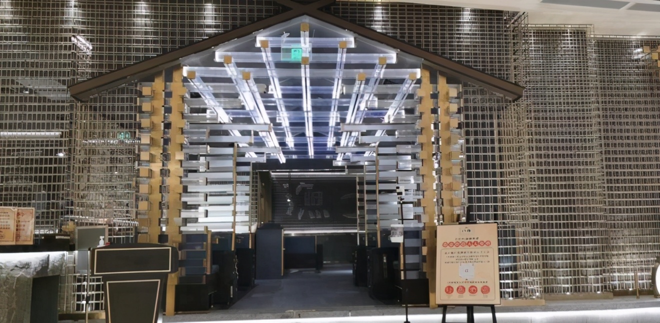 上海陆家嘴全国最繁华的商圈,上海顶级商圈商场