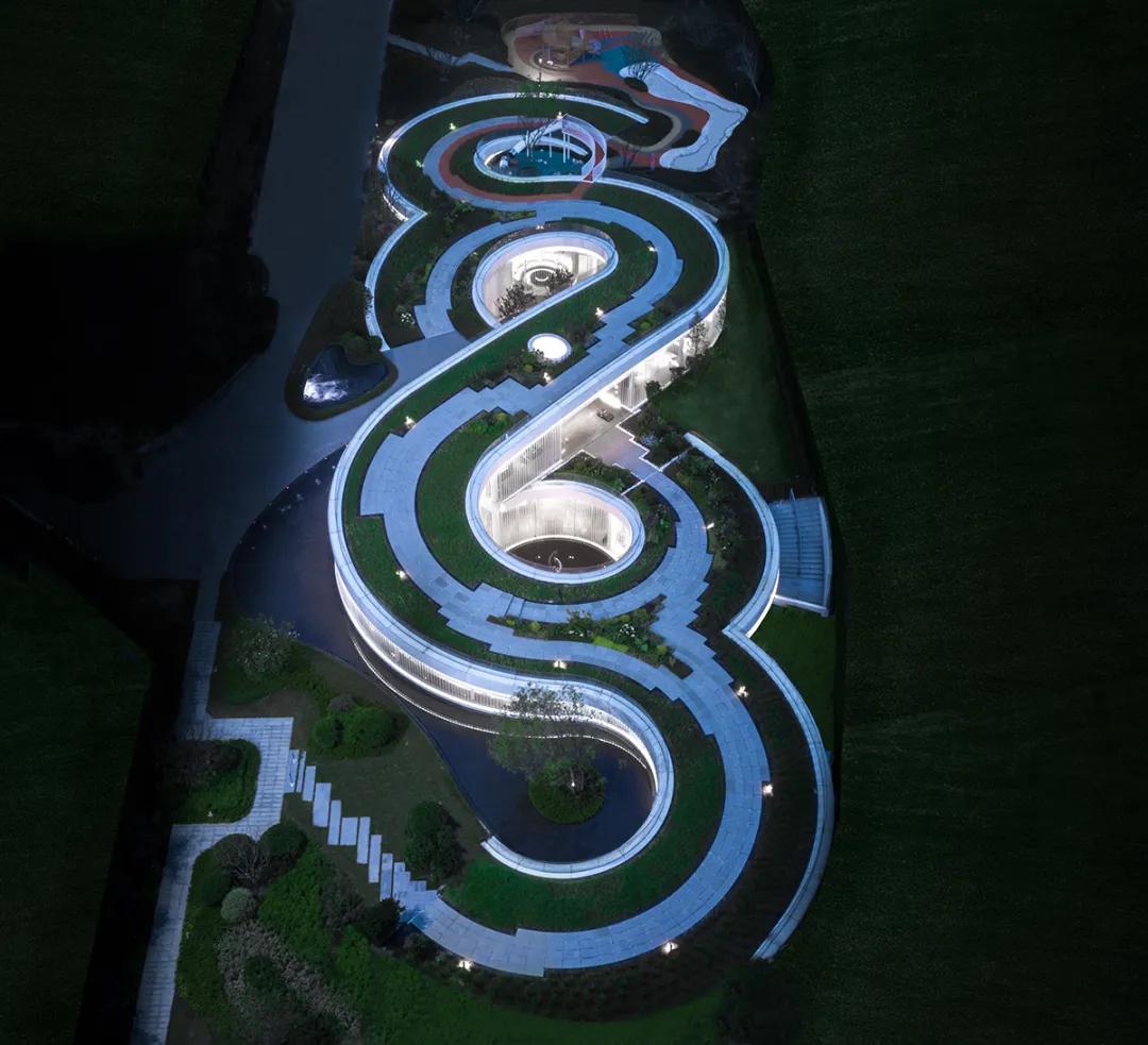 光谷中央公园对比旭辉千山凌云,武汉光谷旭辉千山凌云一期