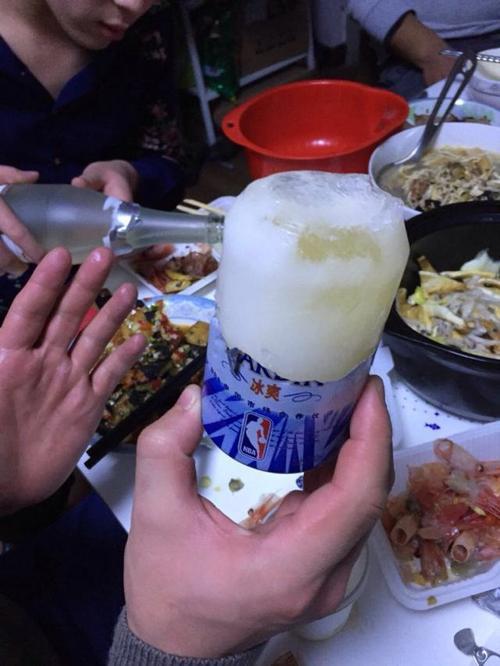 北方的冬天喝啥酒好?白酒、啤酒、葡萄酒各有好处