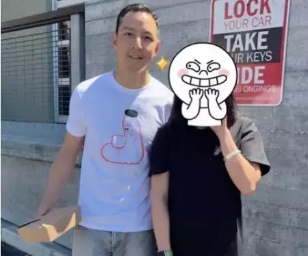 吴彦祖秃顶变苏大强版照片,吴彦祖老态尽显撞脸苏大强