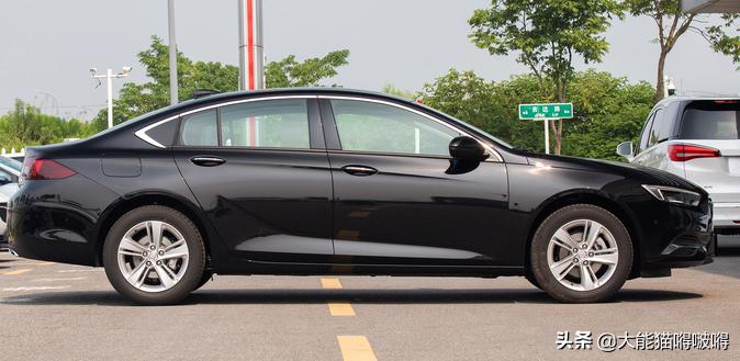 低配君威裸车价10万吗,新款别克君威到底值不值得入手