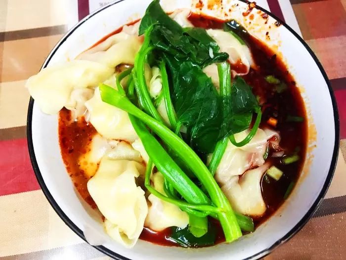 重庆各个区域好耍好吃的推荐,重庆哪有好吃好玩的地方