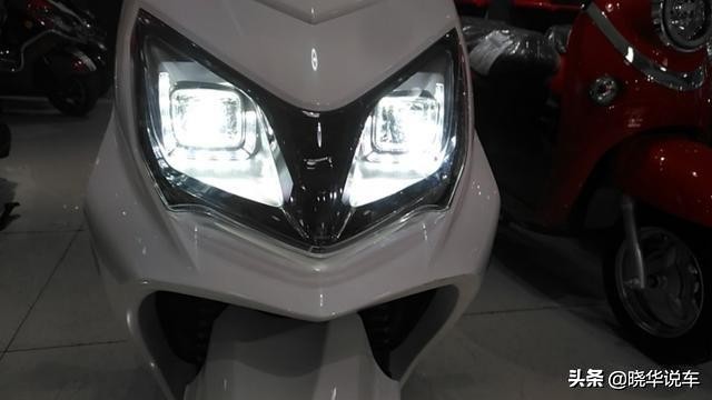 1200w碟刹电机,耐用性和口碑最好的赛道版电摩