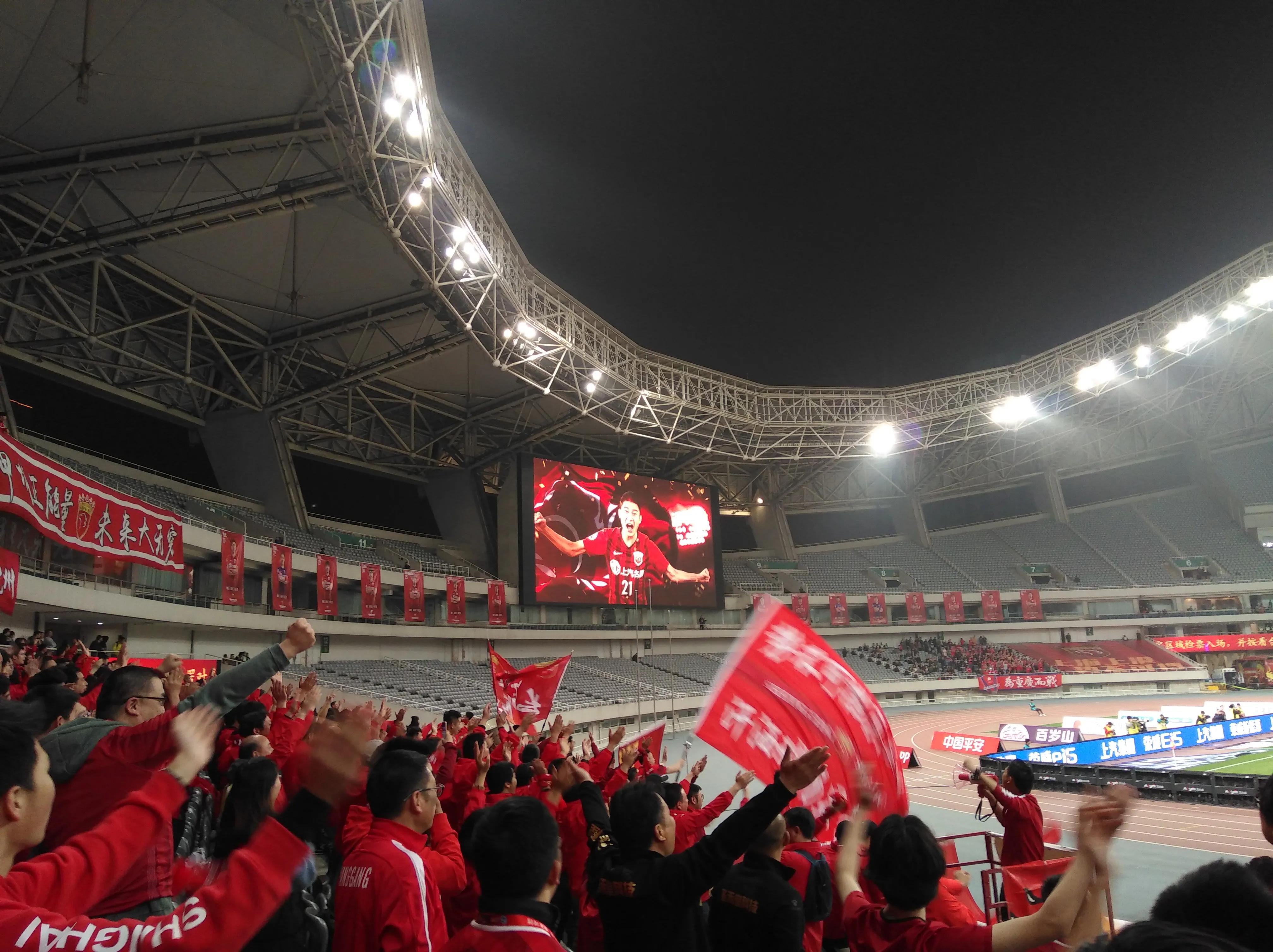 克总精彩对战,球迷访谈