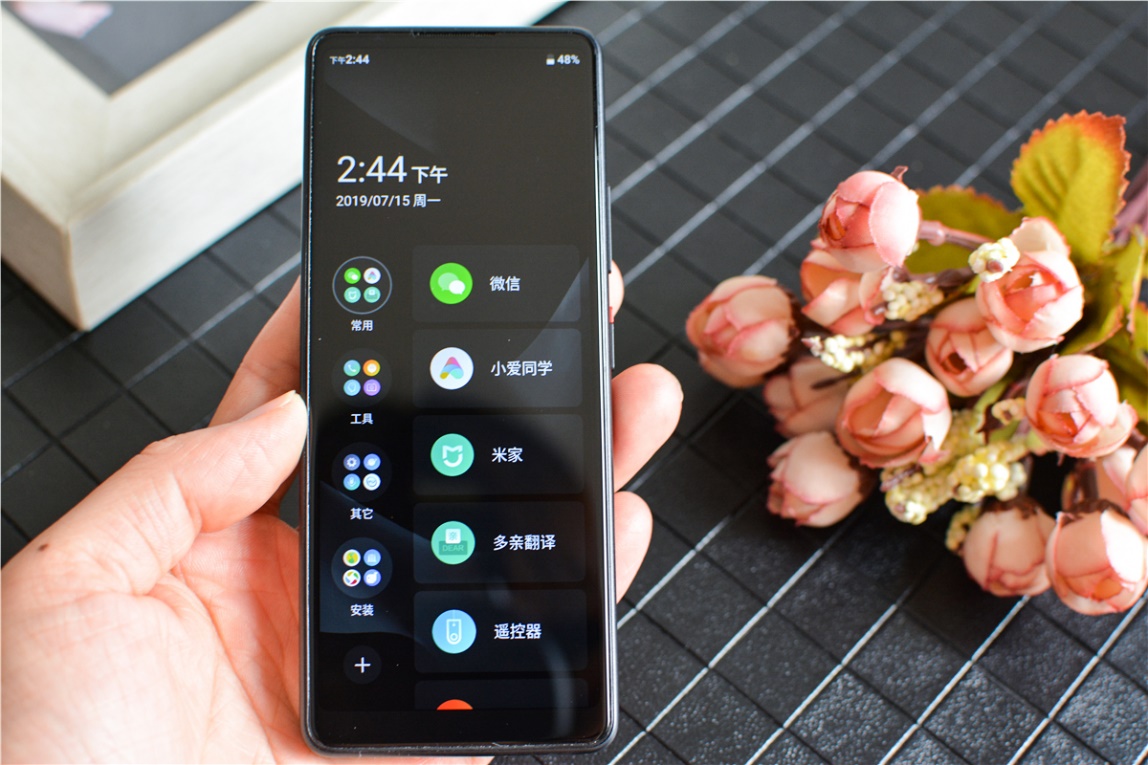 小米生态链全面屏手机,小米新品新机3999元起售