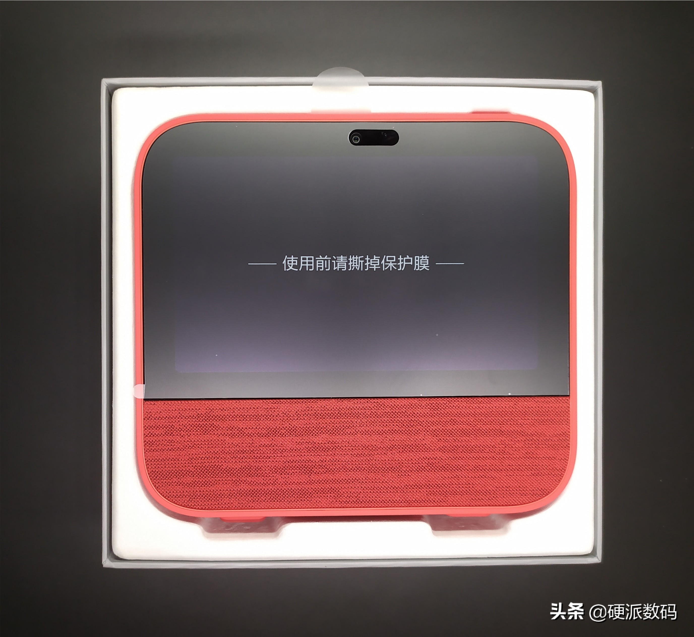 天猫精灵智能屏和智能音箱哪个好,天猫精灵cc10对比小爱触屏音箱